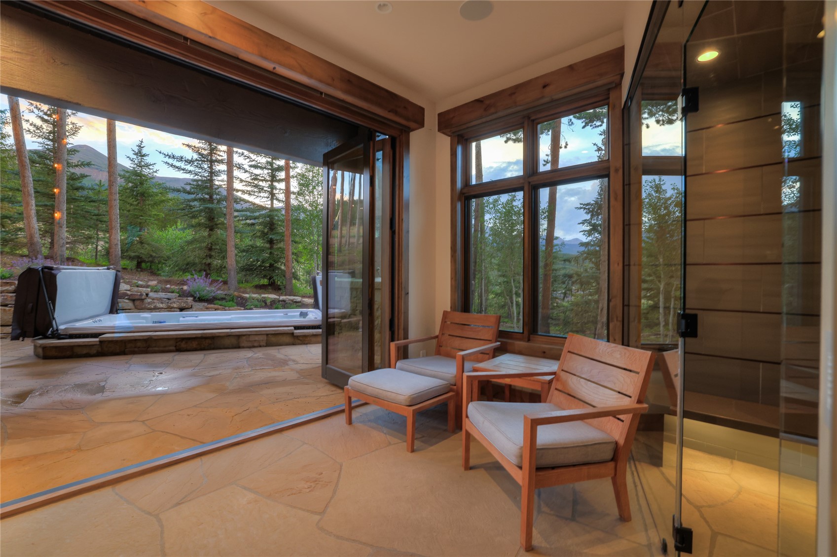 422 Timber Trail ROAD