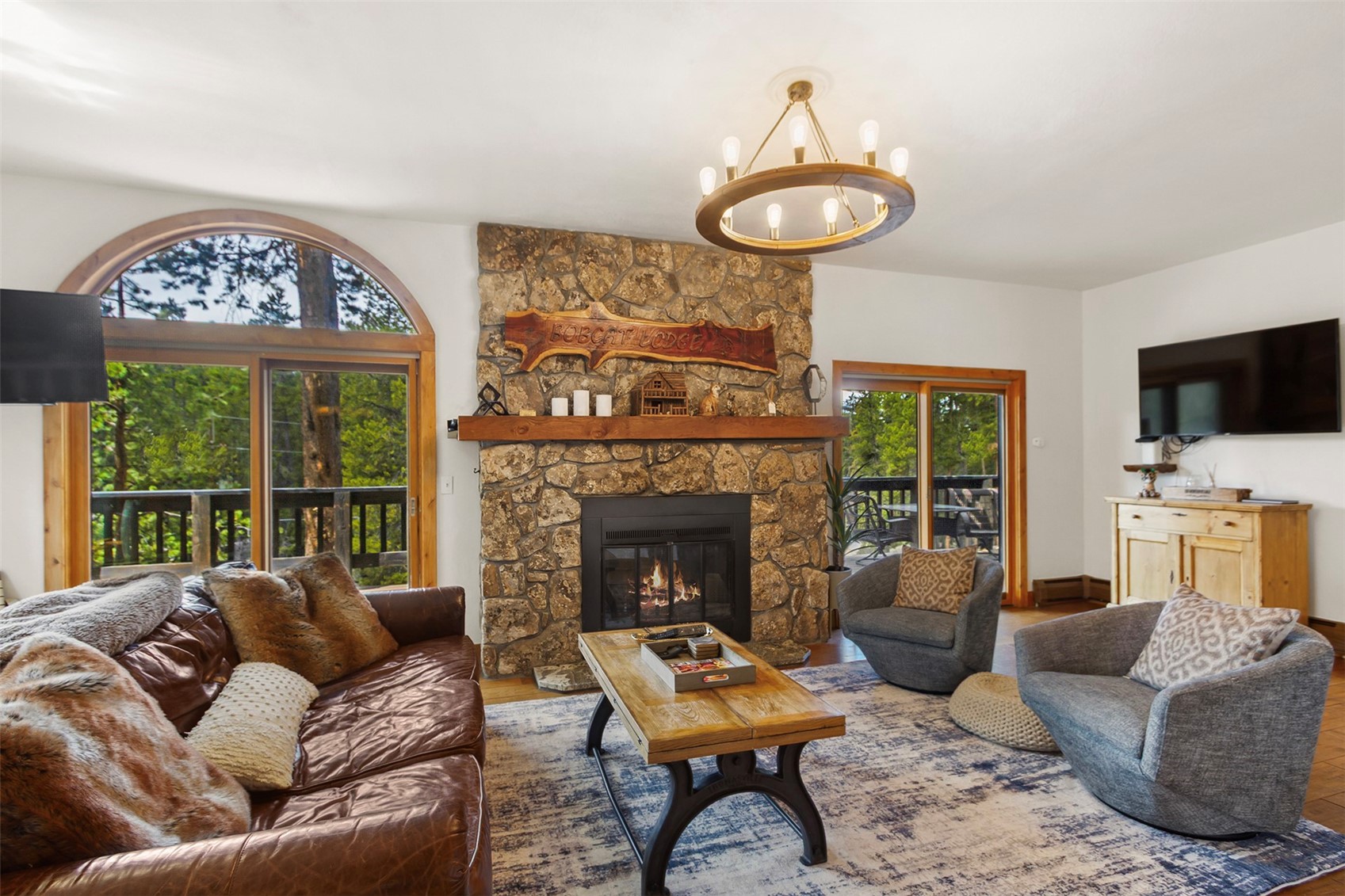 90 Indiana Creek ROAD