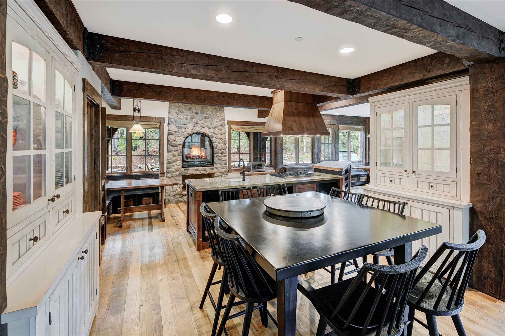 456 Peerless DRIVE