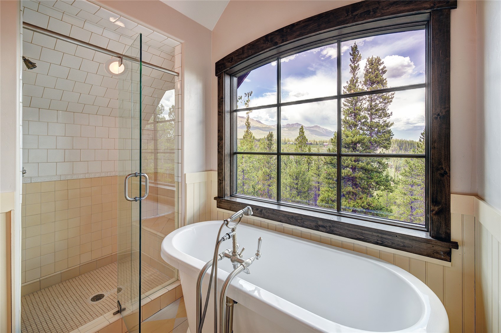 456 Peerless DRIVE