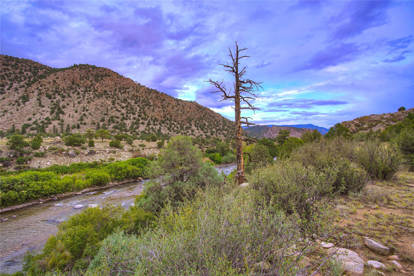 2 Highway 285