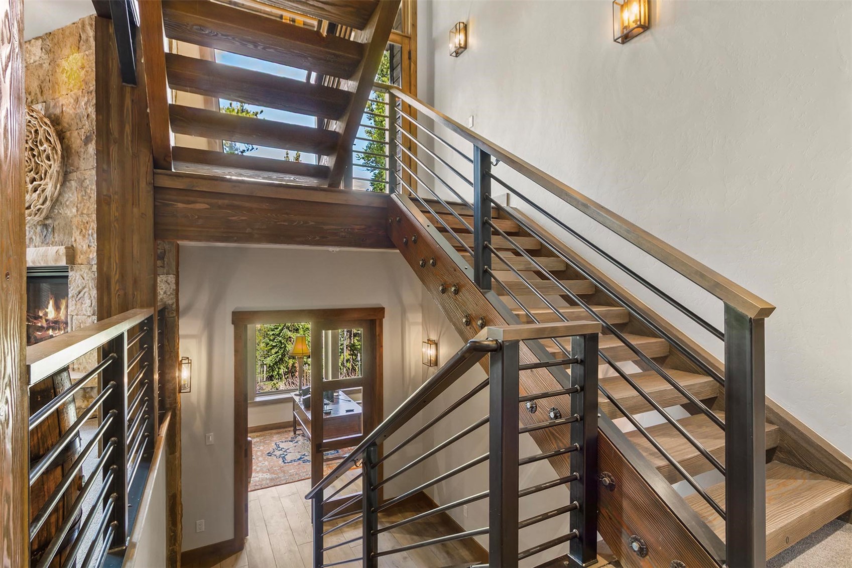 584 Peerless DRIVE