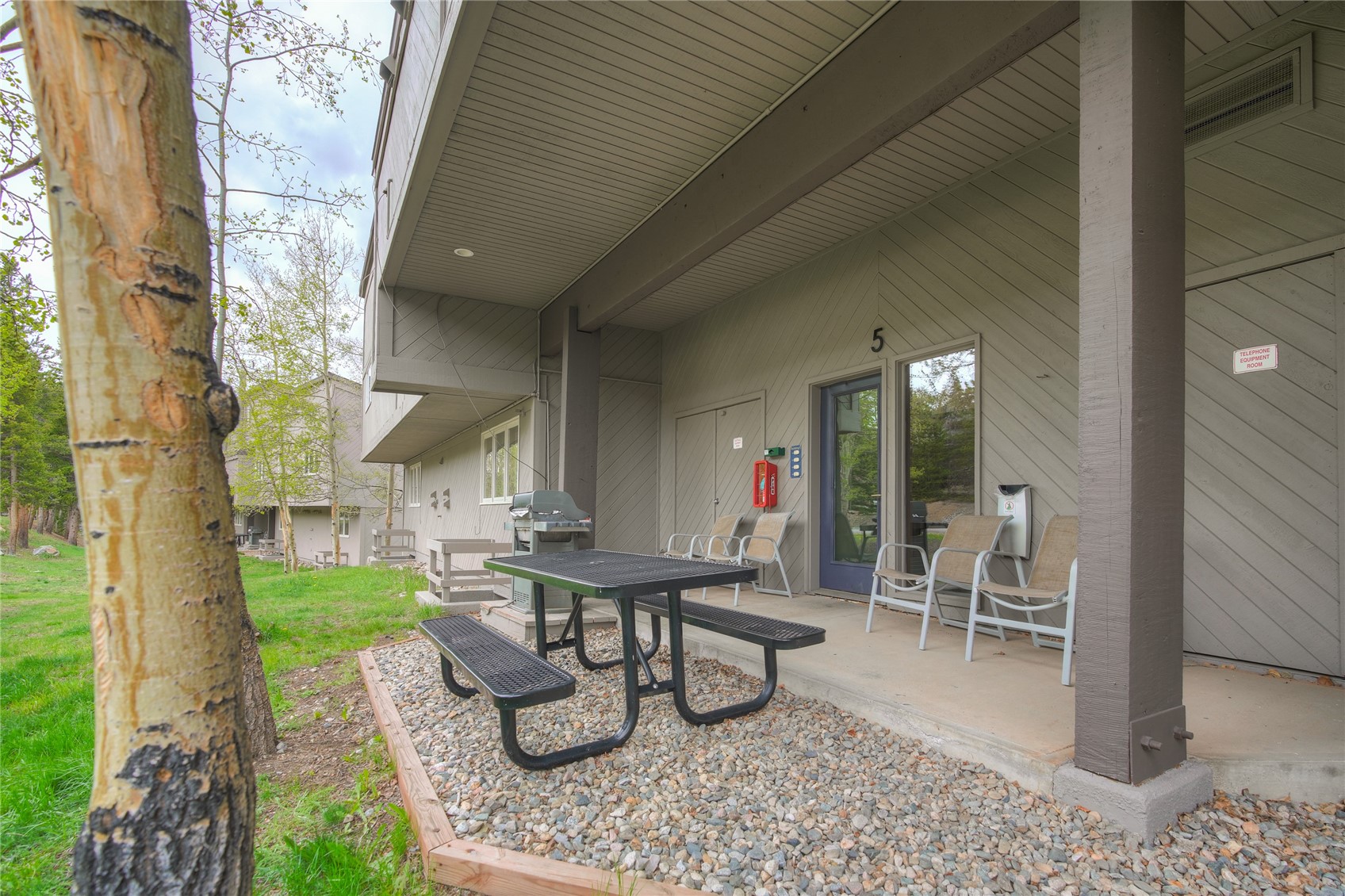 187 N Fuller Placer ROAD F