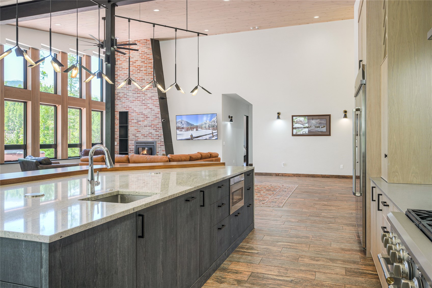 133 Adams WAY