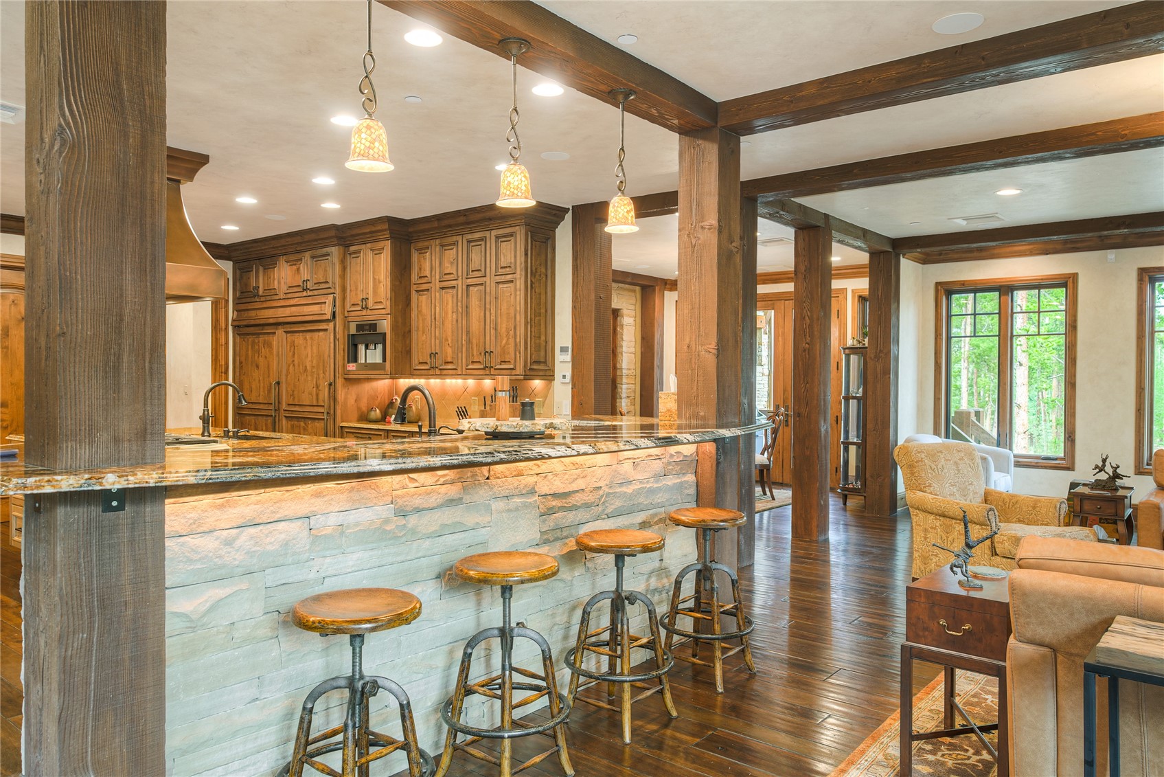 327 Peerless DRIVE