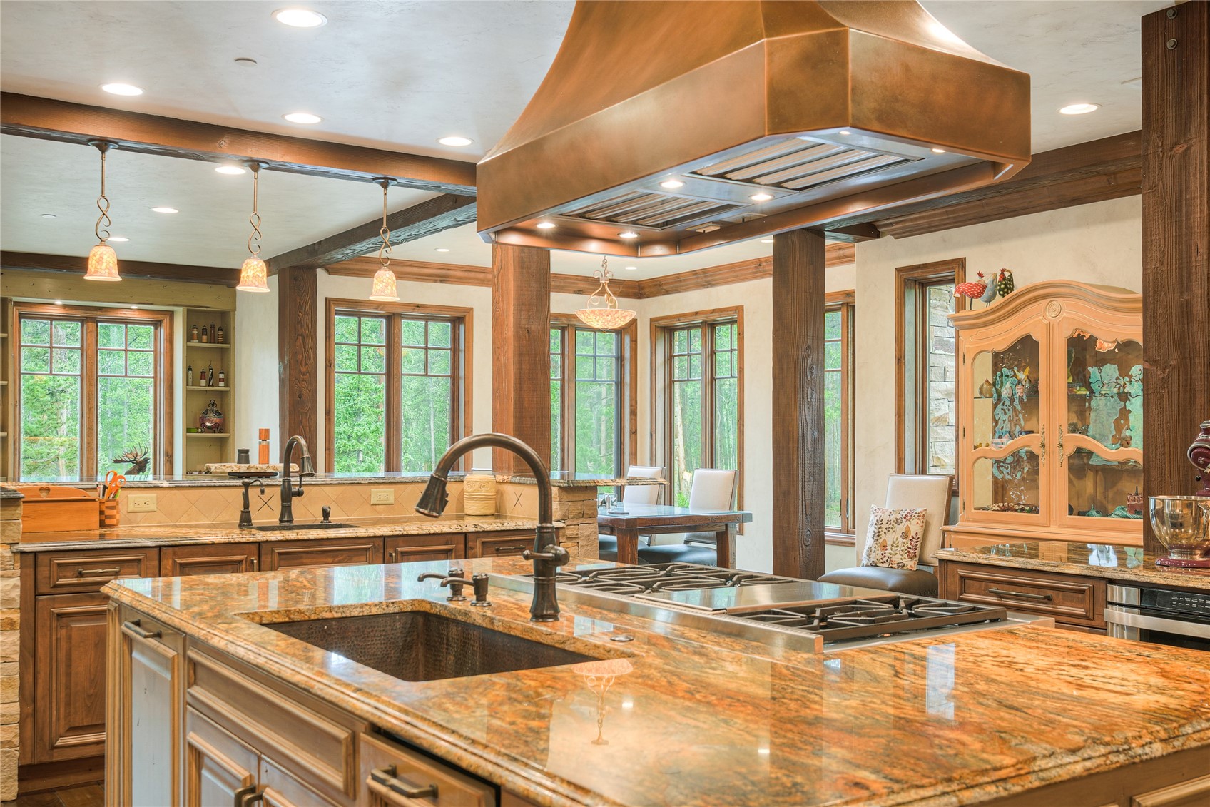 327 Peerless DRIVE