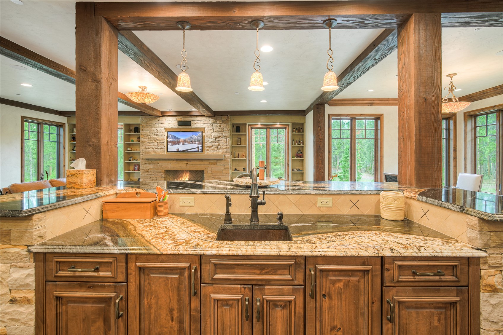 327 Peerless DRIVE