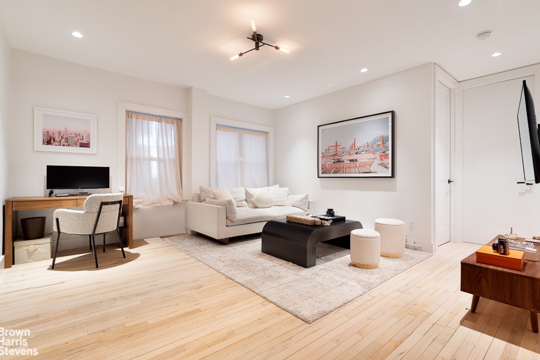 14 PRINCE Street 1D