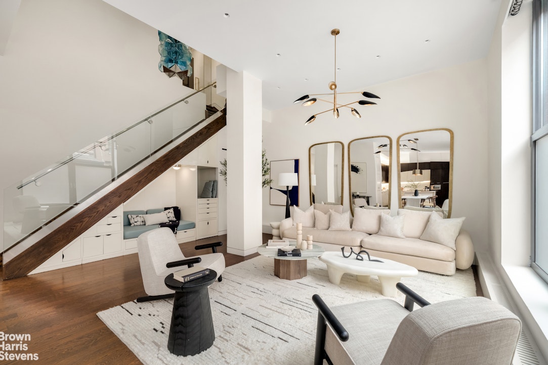 55 VESTRY Street THA