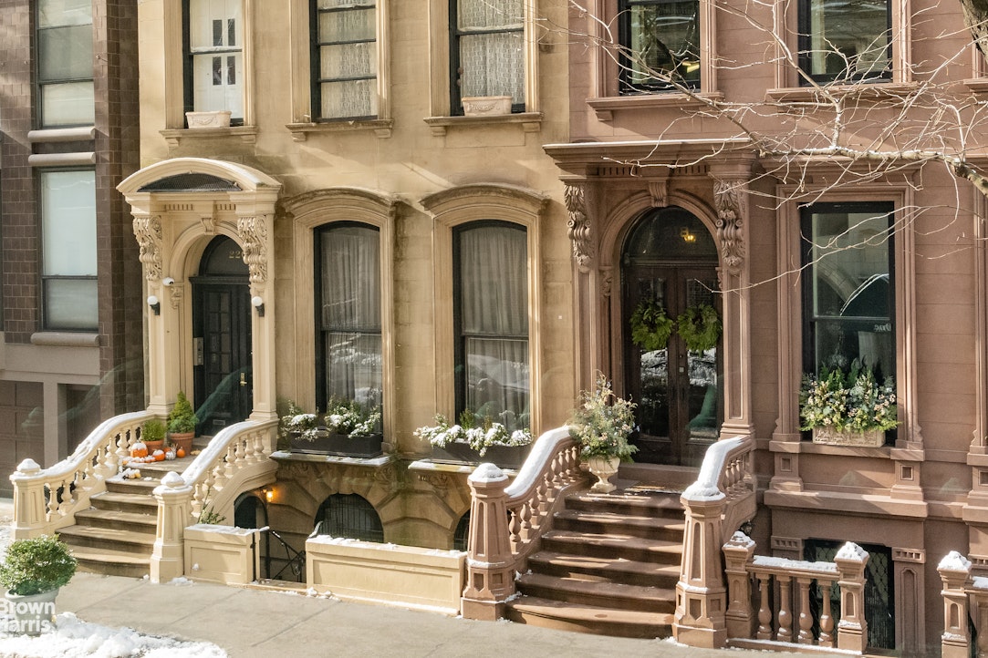 1 PIERREPONT Street 2B