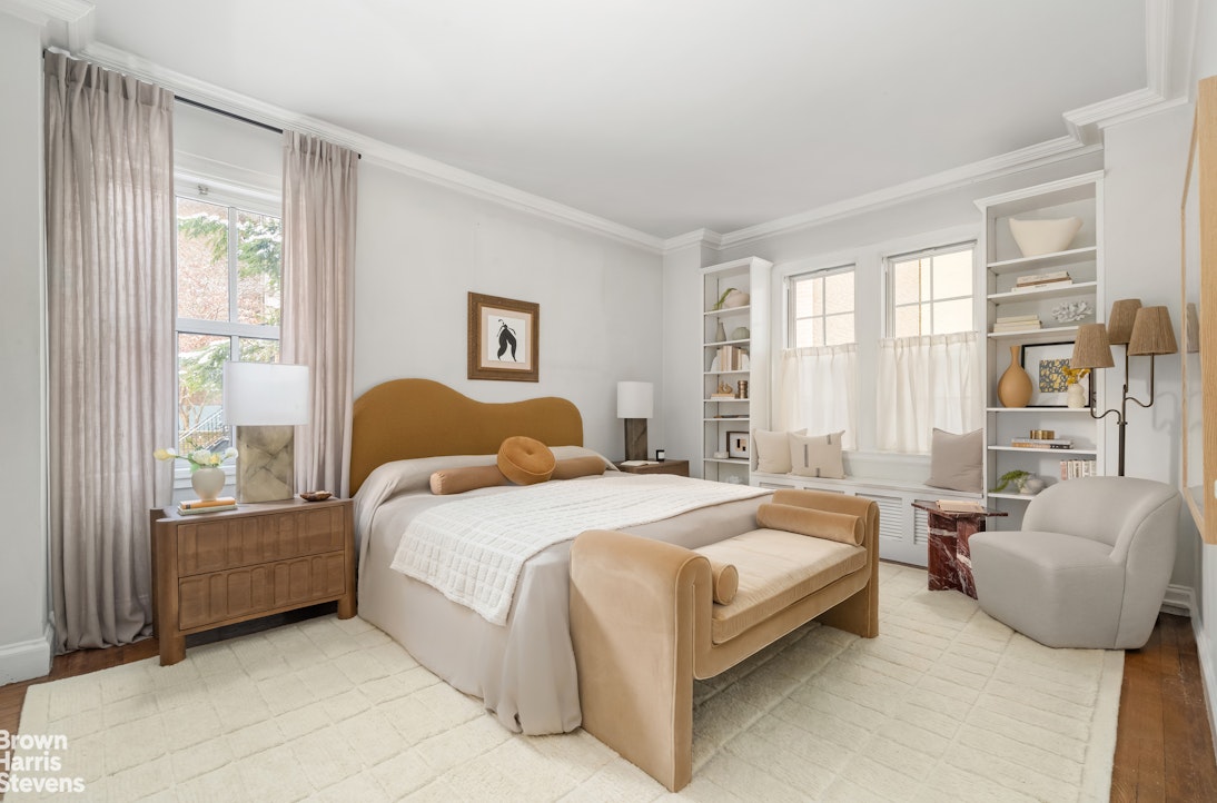 1 PIERREPONT Street 2B