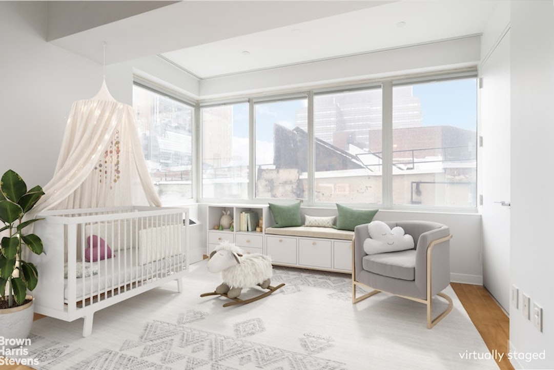 8 UNION Square S 6A