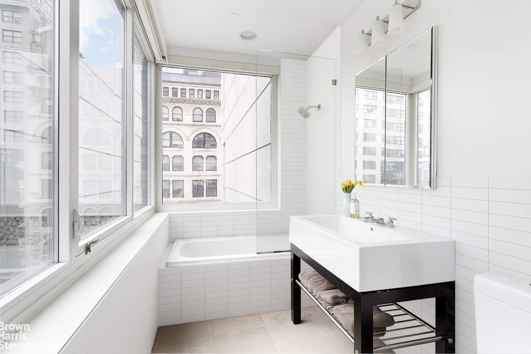 8 UNION Square S 6A