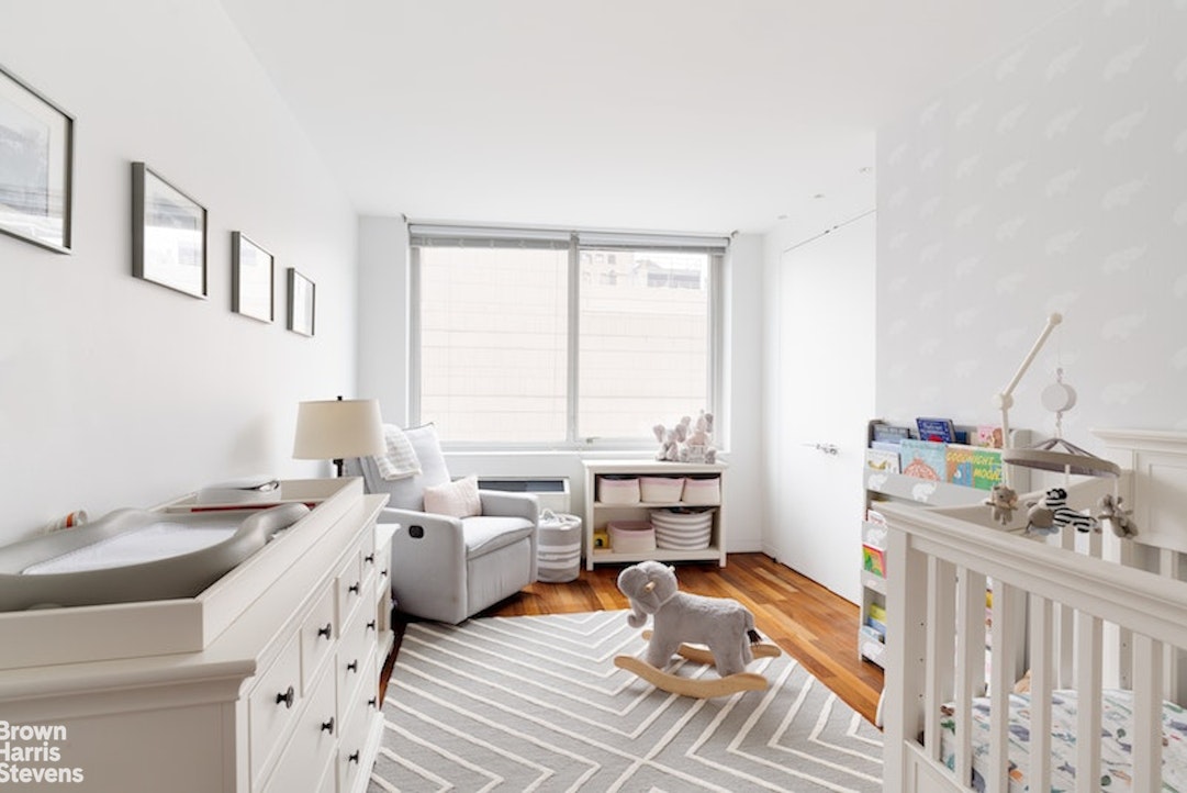 8 UNION Square S 6A