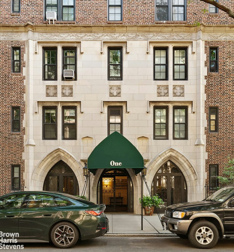 1 PIERREPONT Street 1A