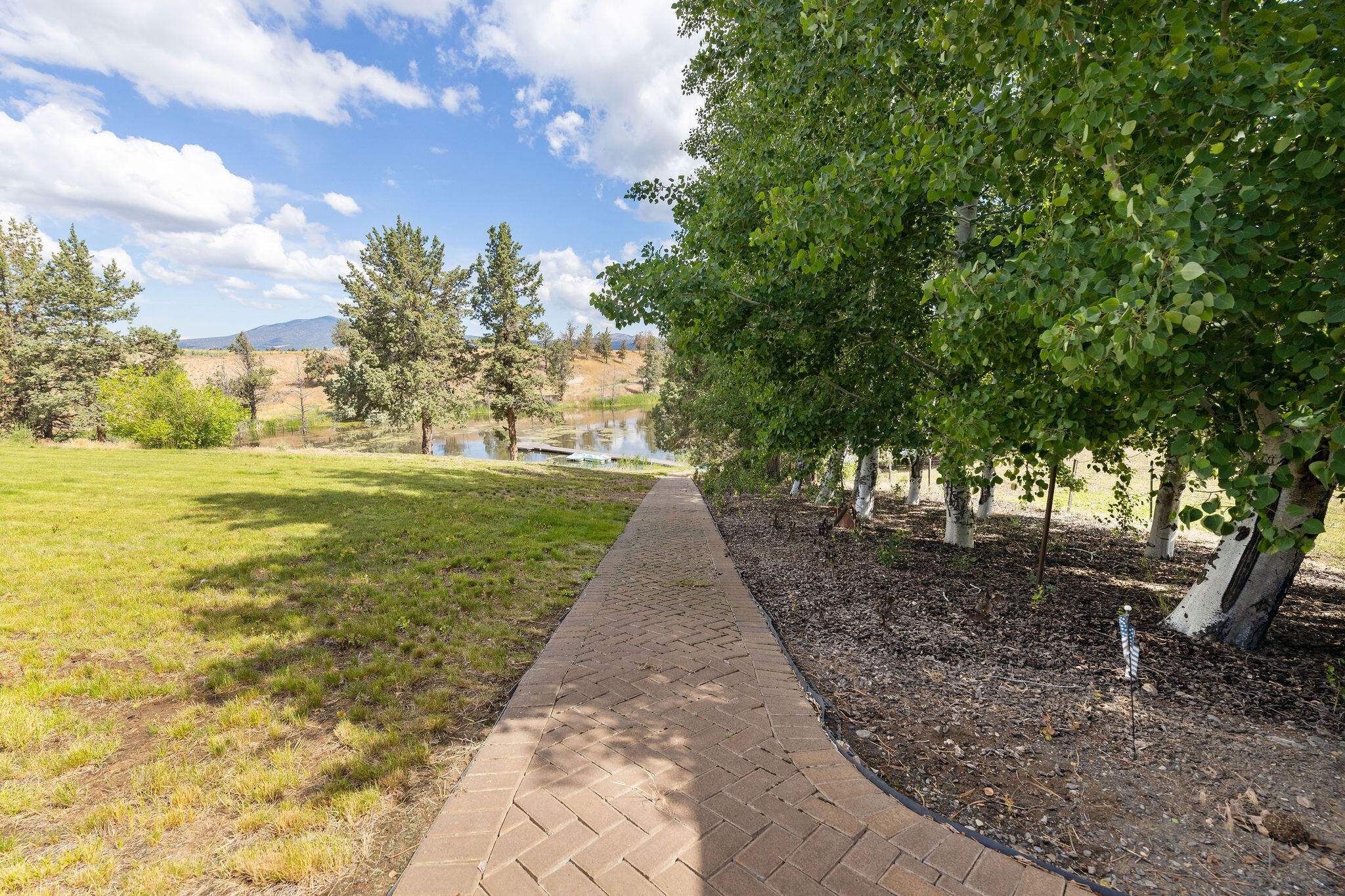 2620 NW Ritches Lane