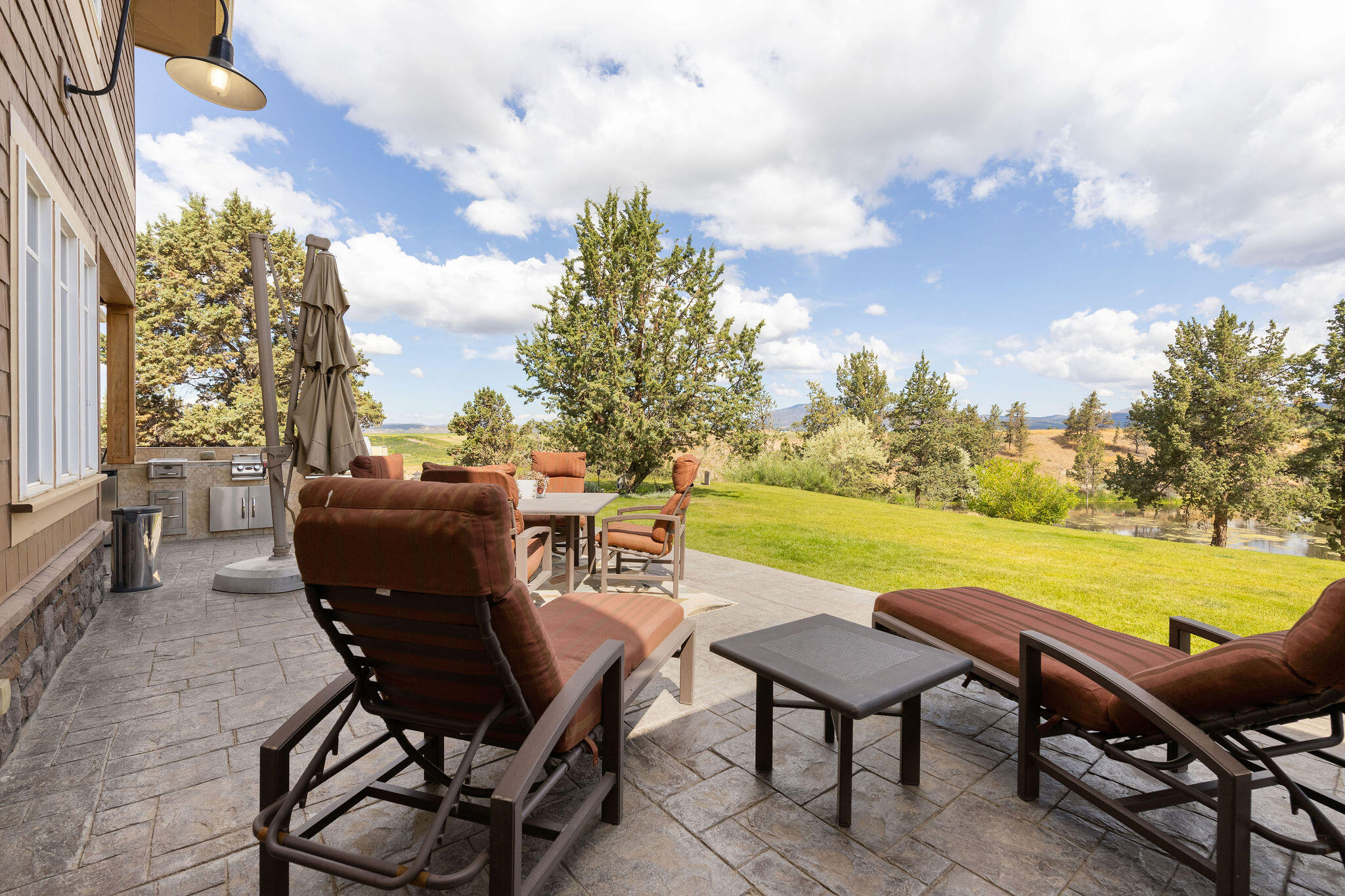 2620 NW Ritches Lane