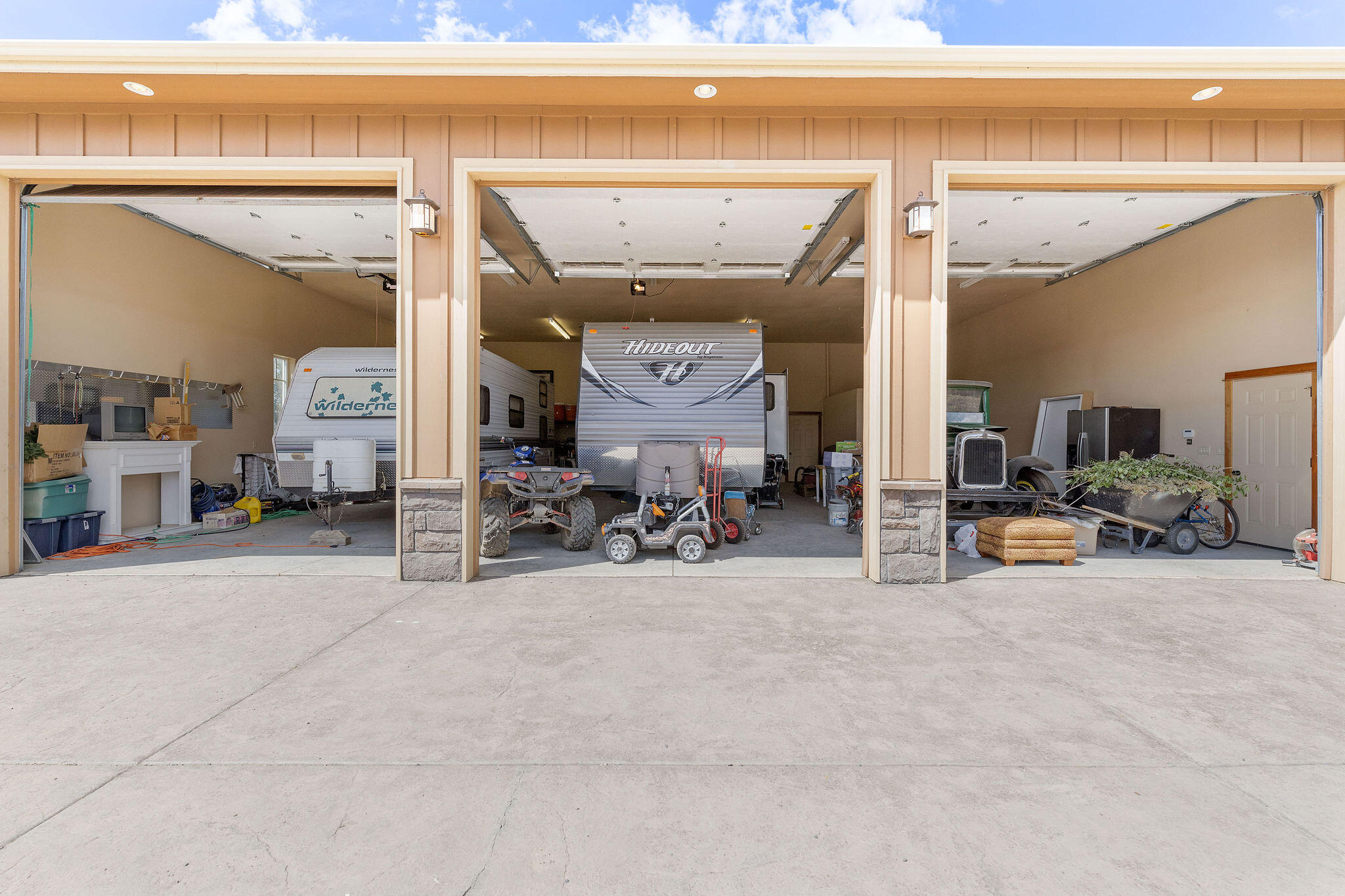 2620 NW Ritches Lane