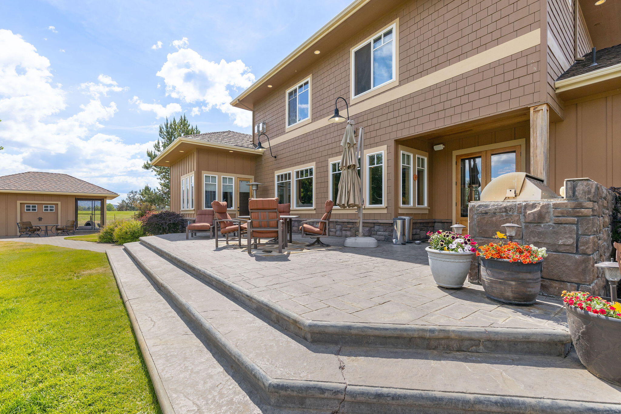 2620 NW Ritches Lane