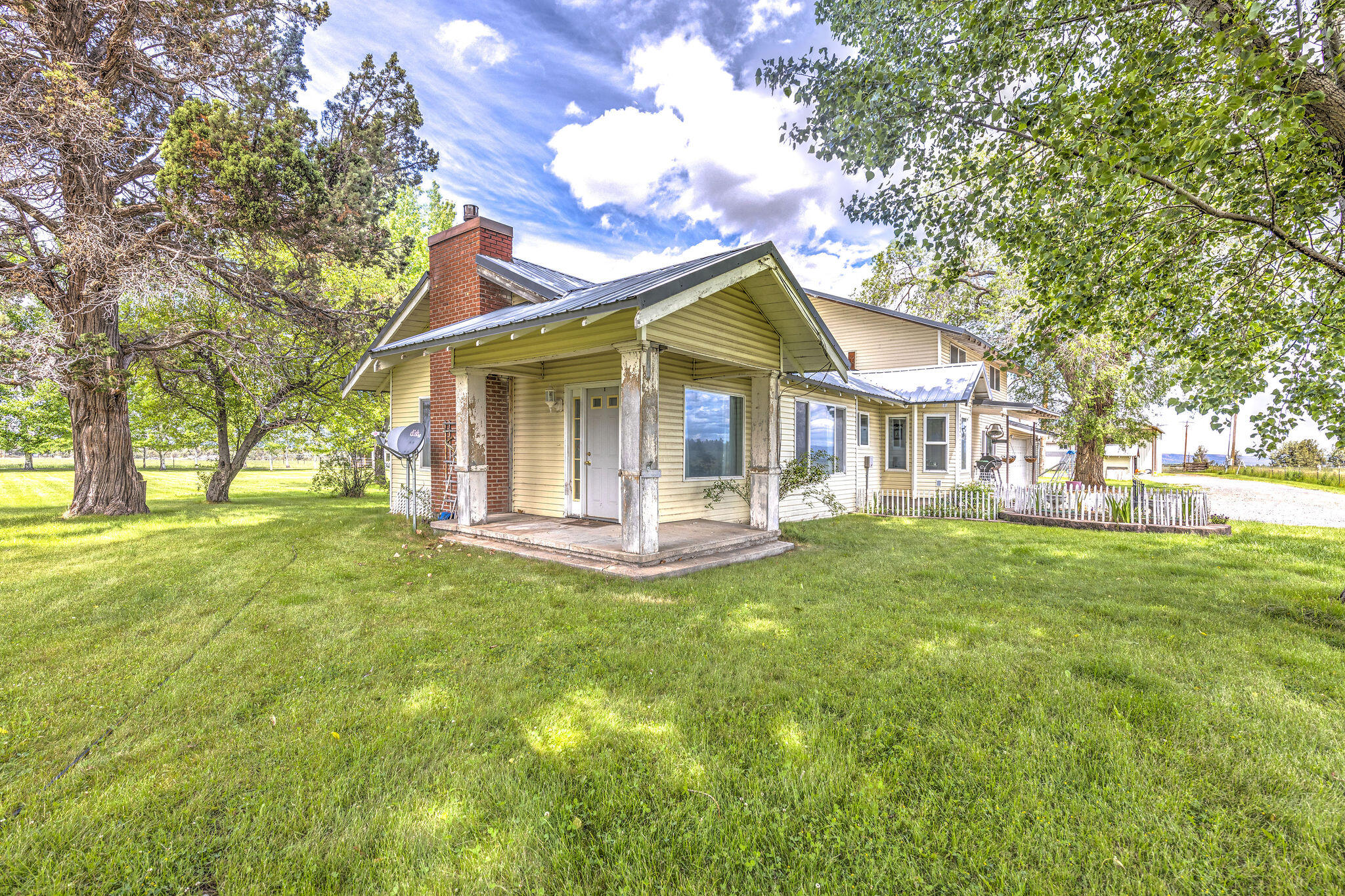 15648 Hwy 126