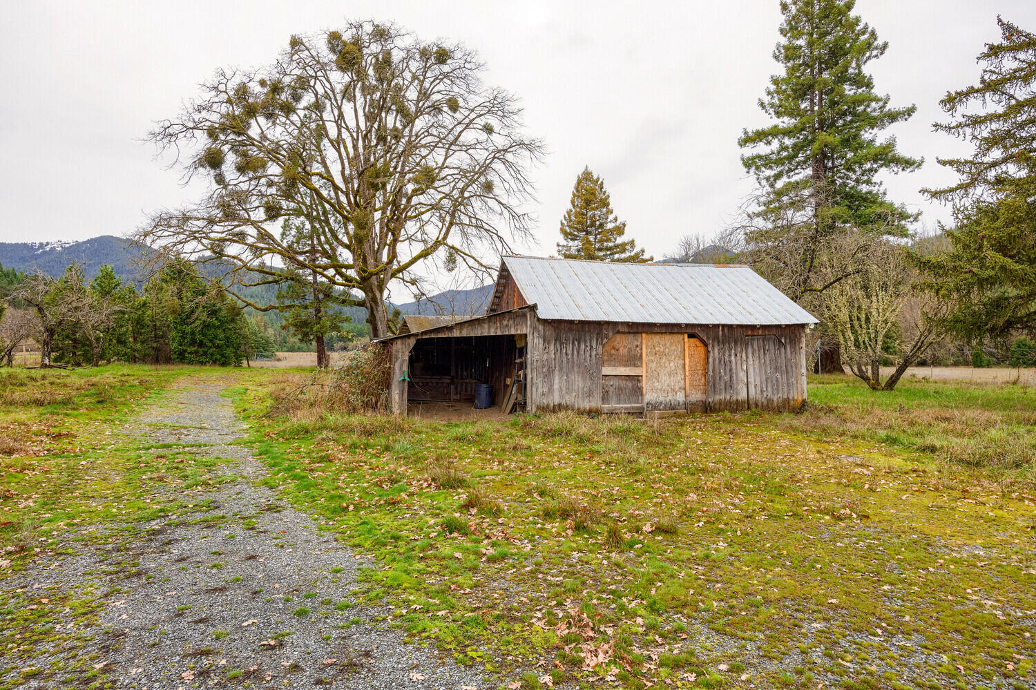 6901 Thompson Creek Road