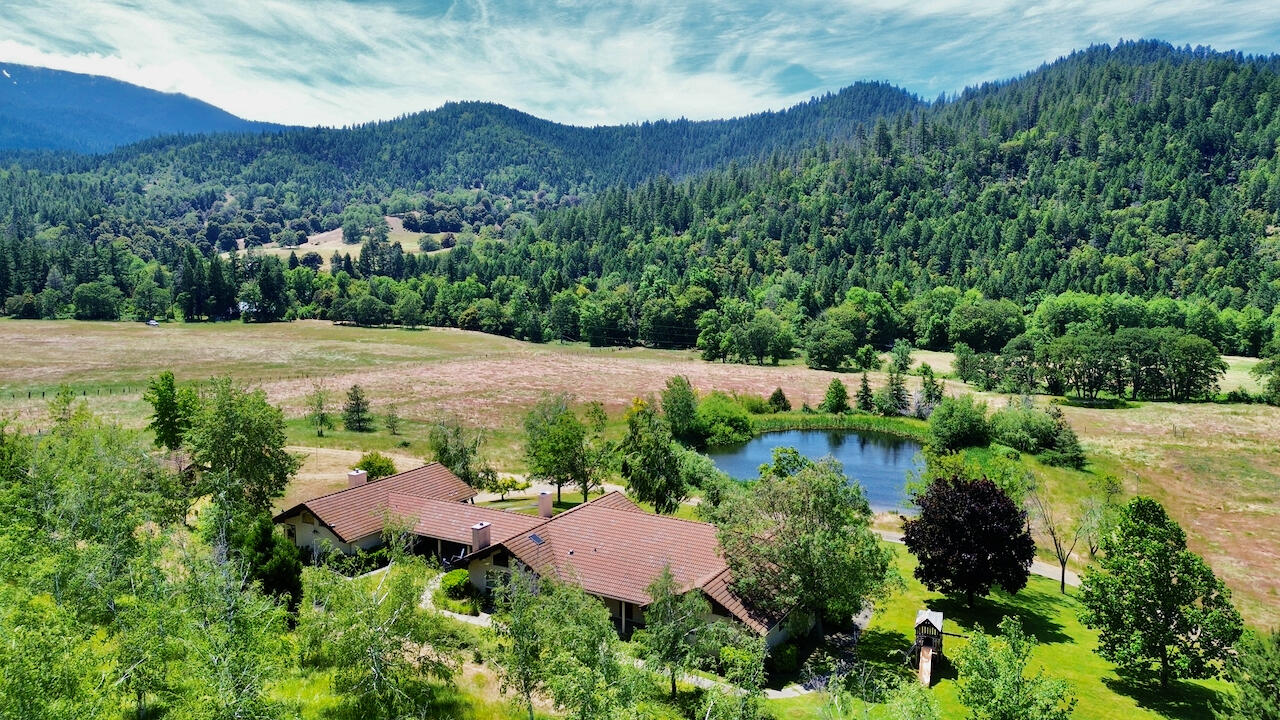 6901 Thompson Creek Road