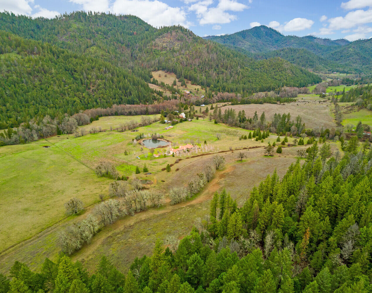 6901 Thompson Creek Road