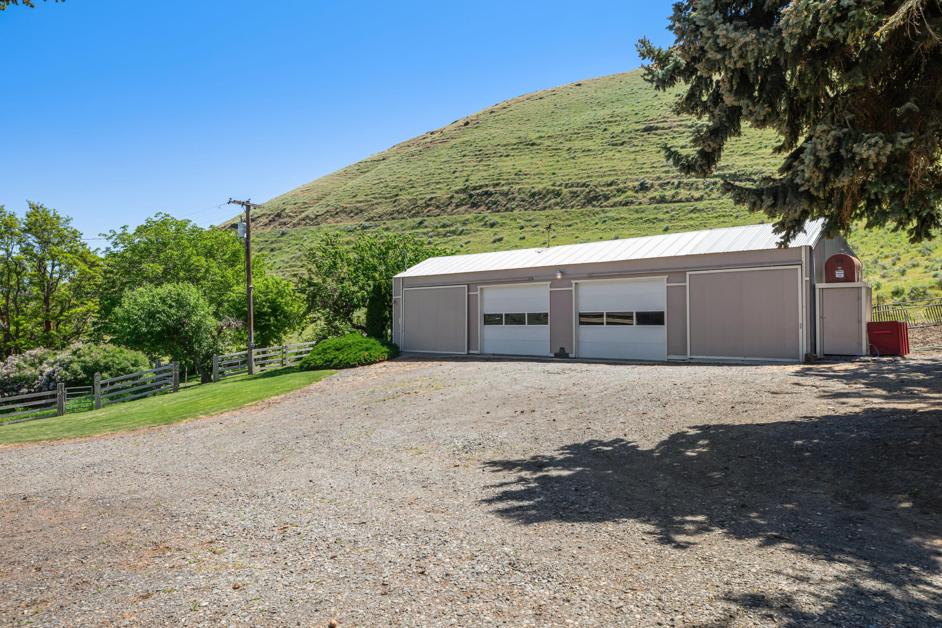 5800 Old Moody Road