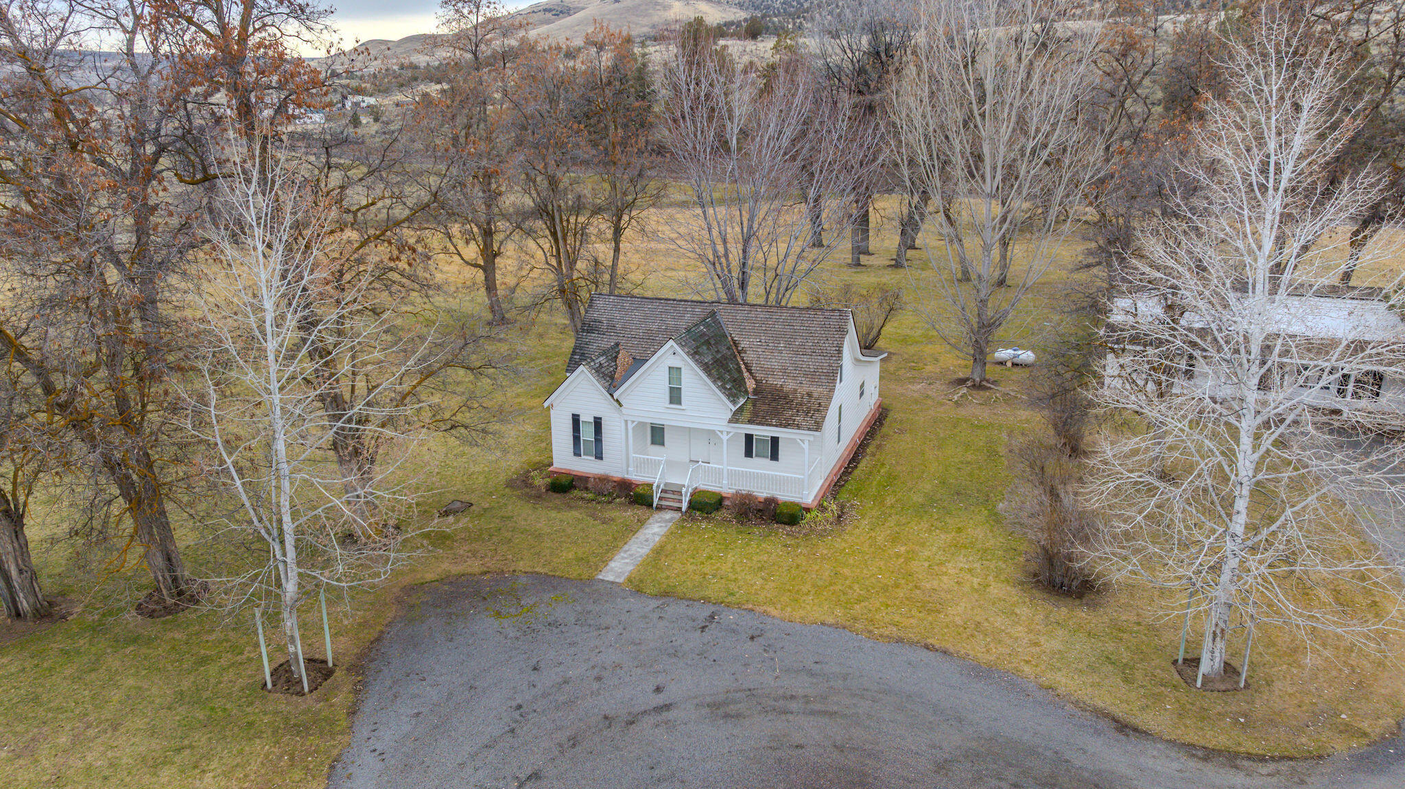 12230 NE Hwy 97