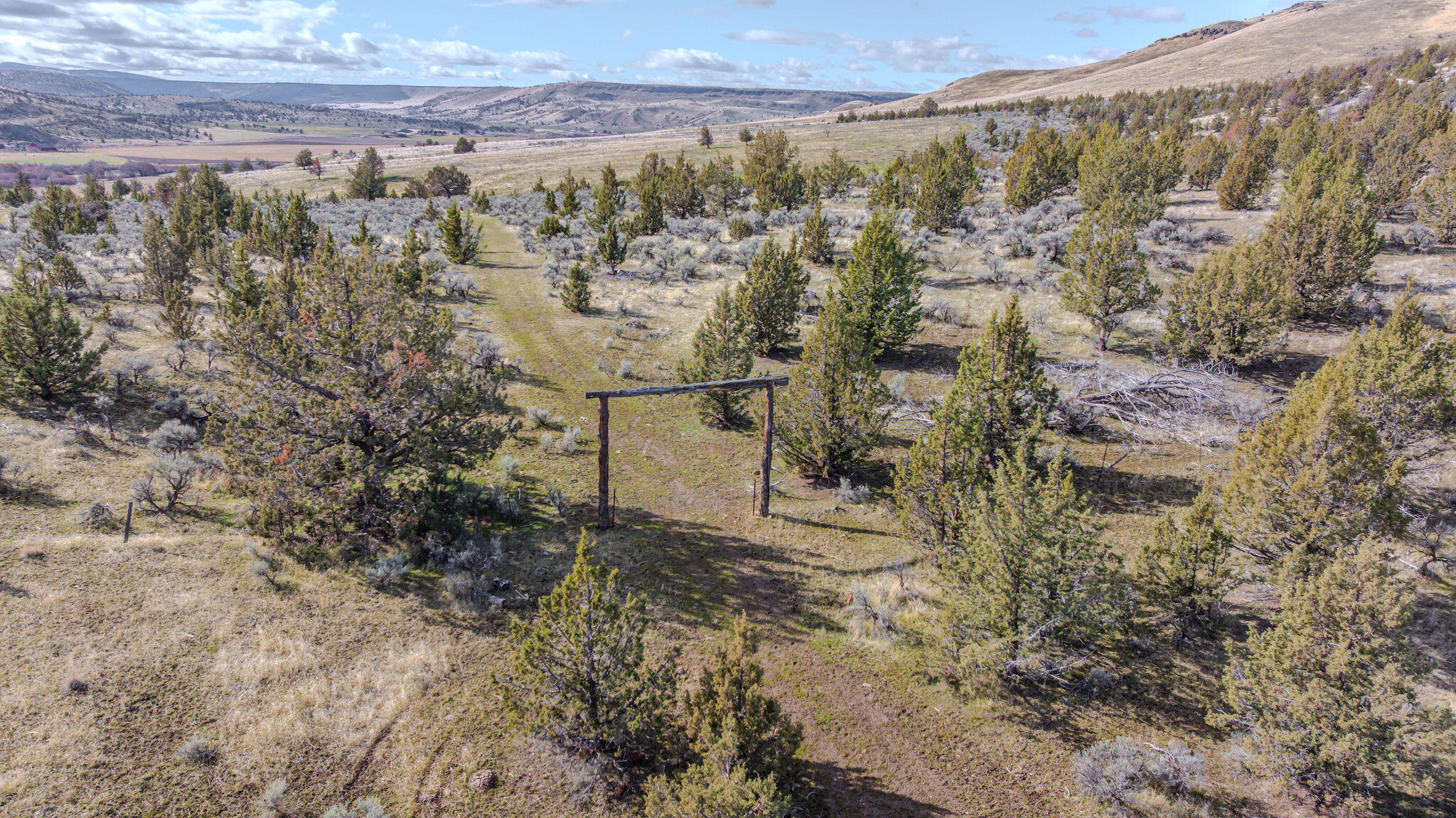 12230 NE Hwy 97