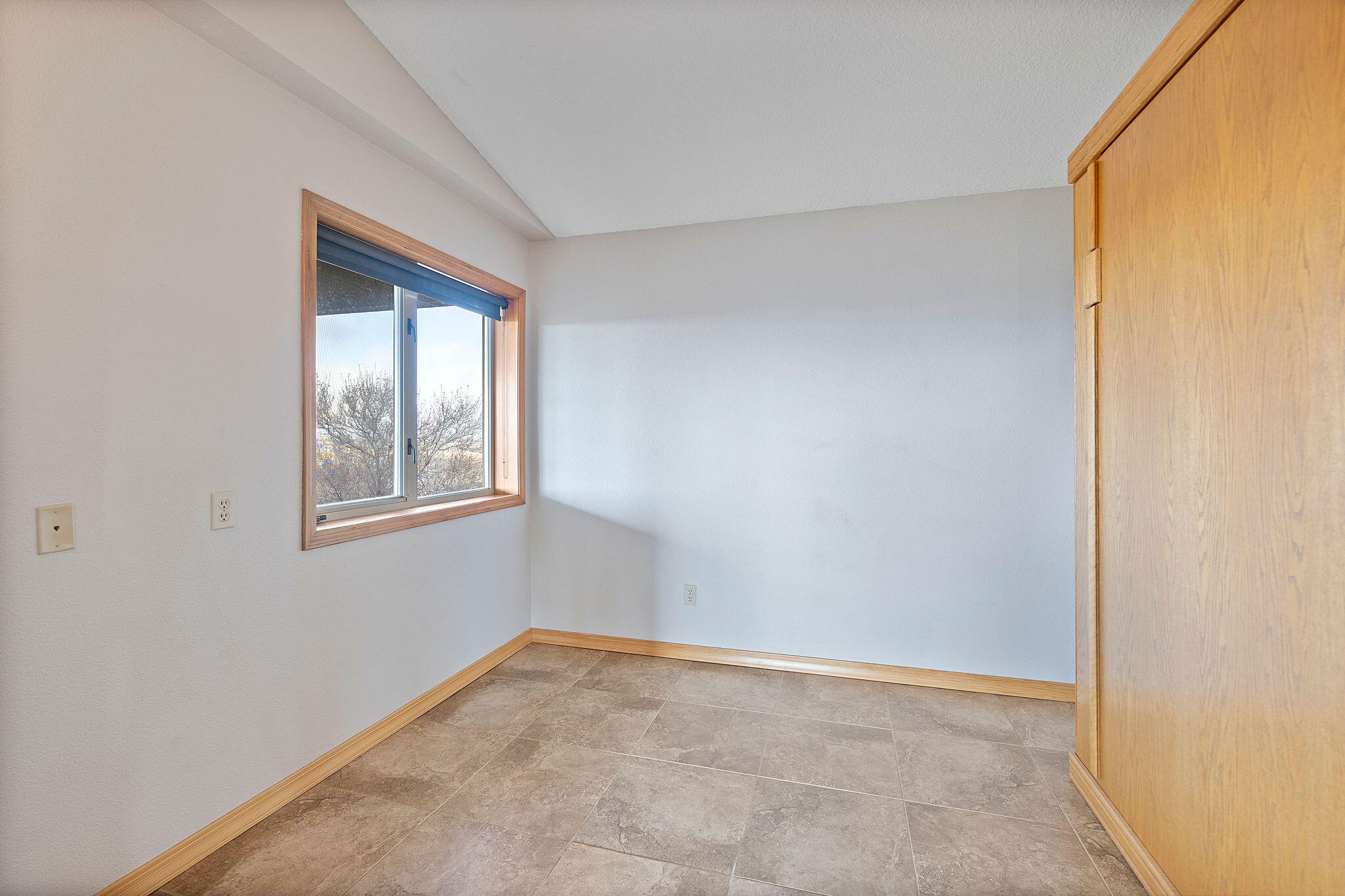 2490 NW Deschutes Drive