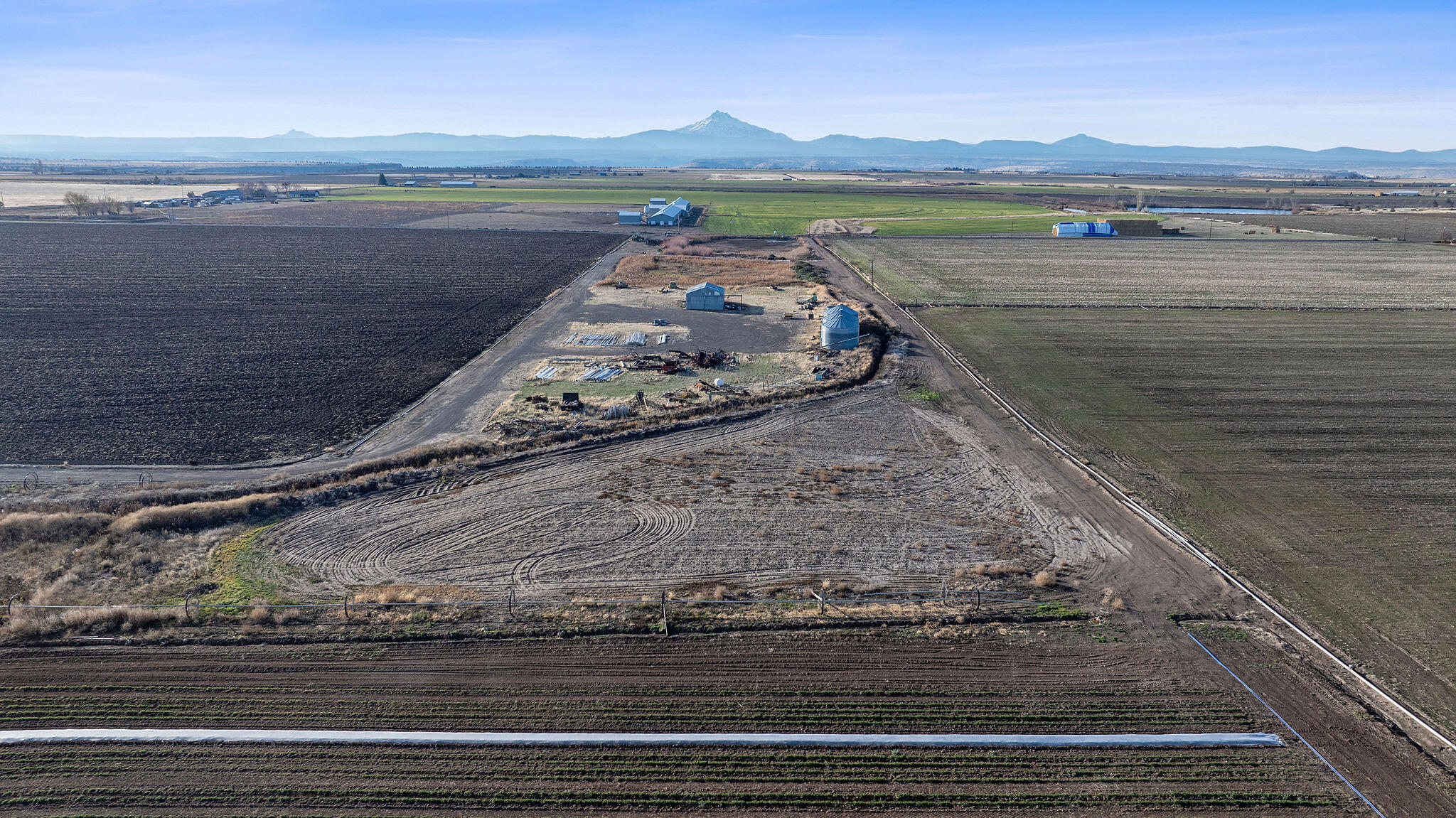 2490 NW Deschutes Drive