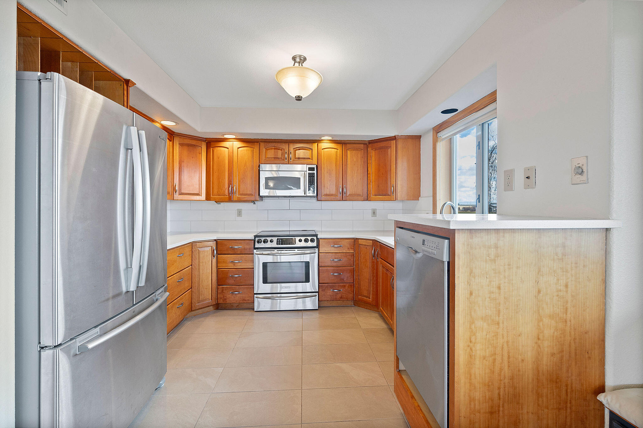 2490 NW Deschutes Drive