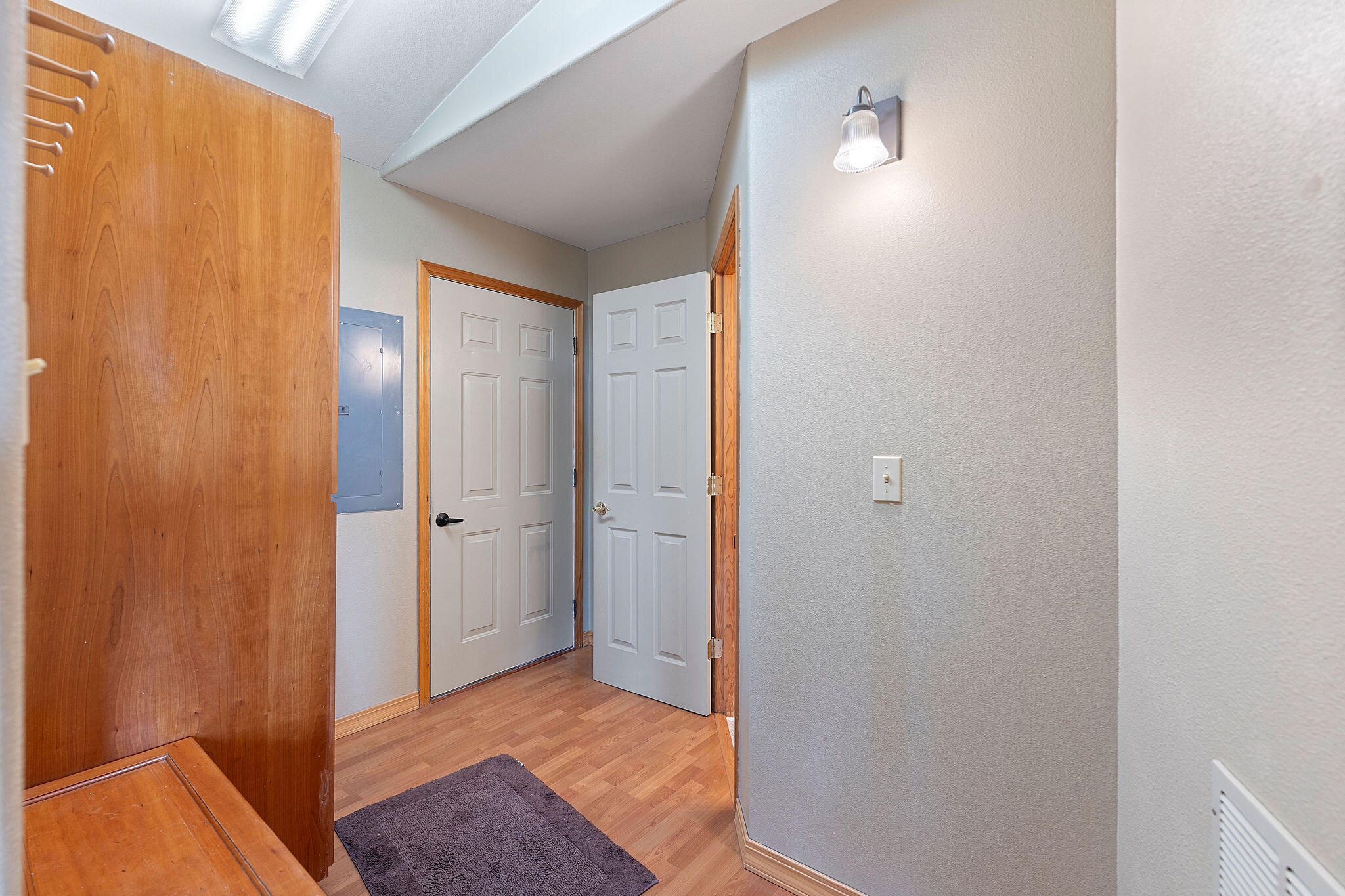 2490 NW Deschutes Drive