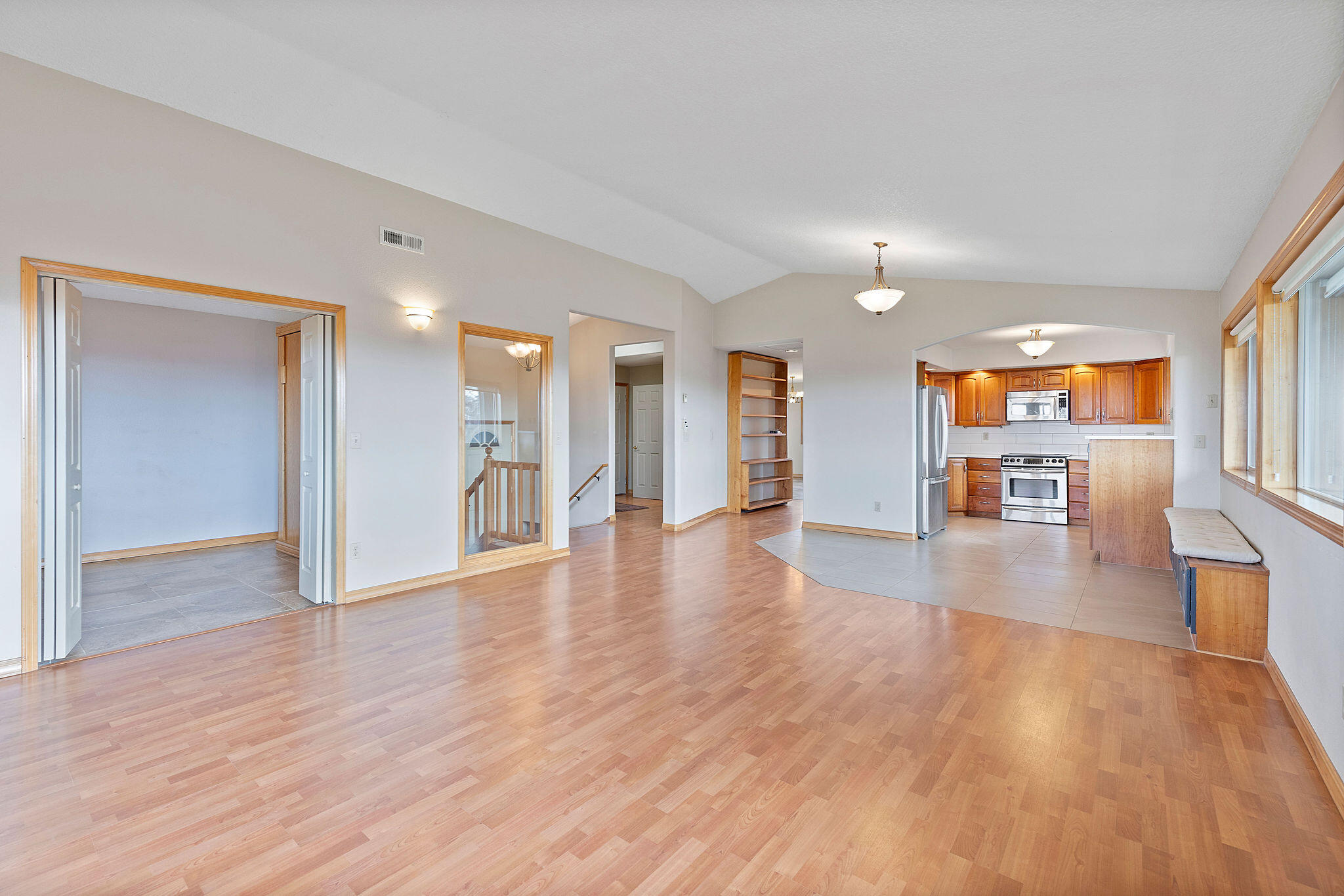 2490 NW Deschutes Drive