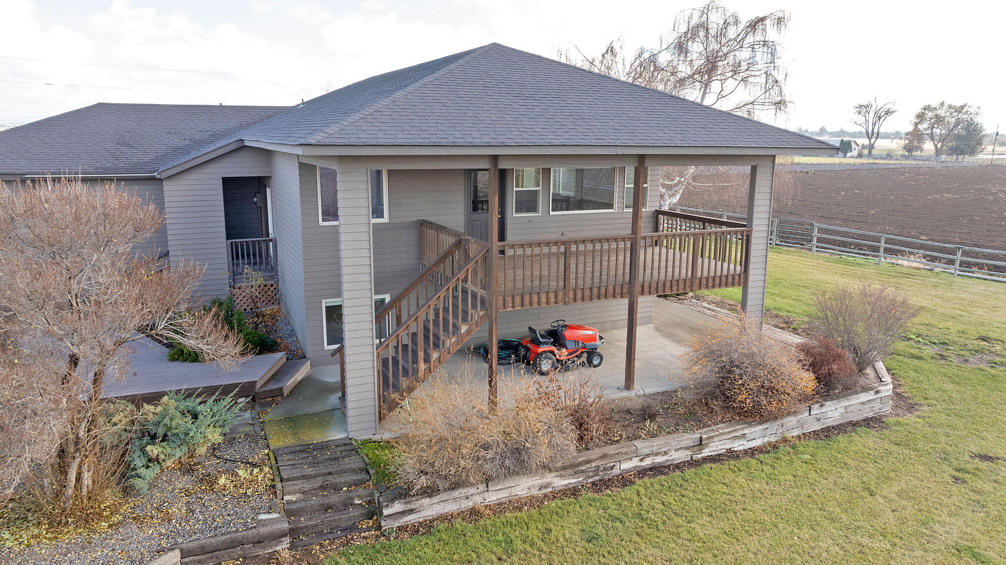 2490 NW Deschutes Drive