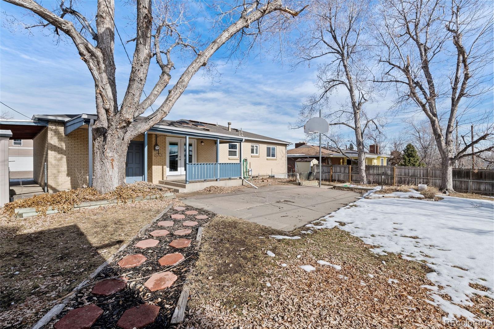 12062 W Louisiana Avenue