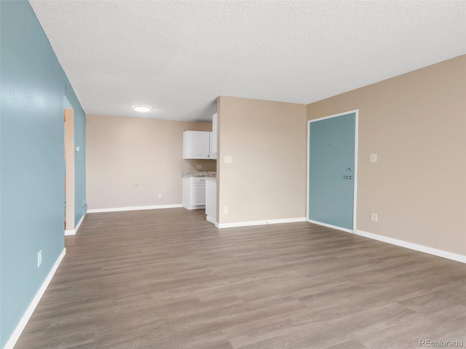 10211 Ura Lane Unit: 7-305