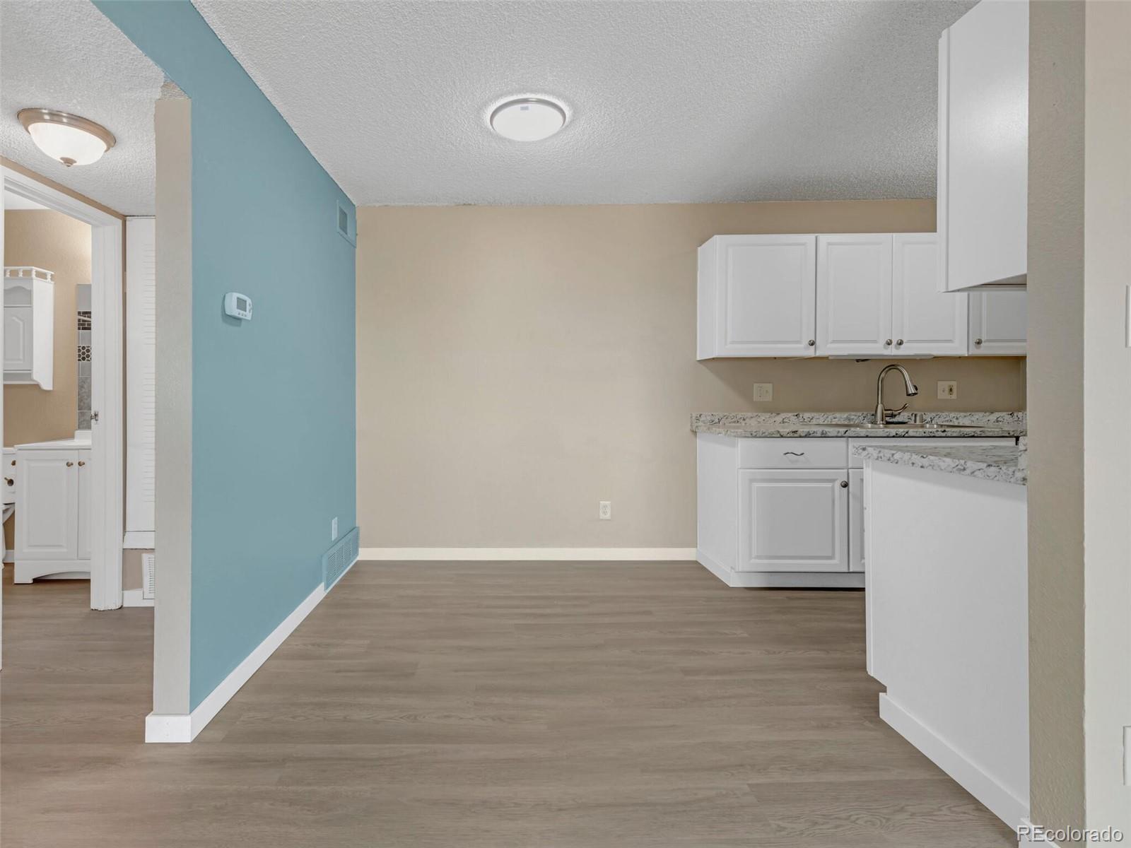 10211 Ura Lane Unit: 7-305