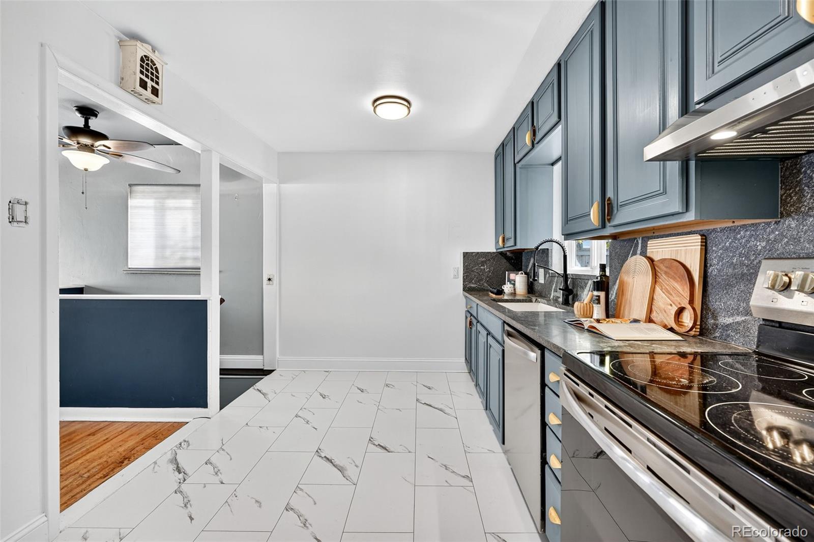 4045 Fenton Court