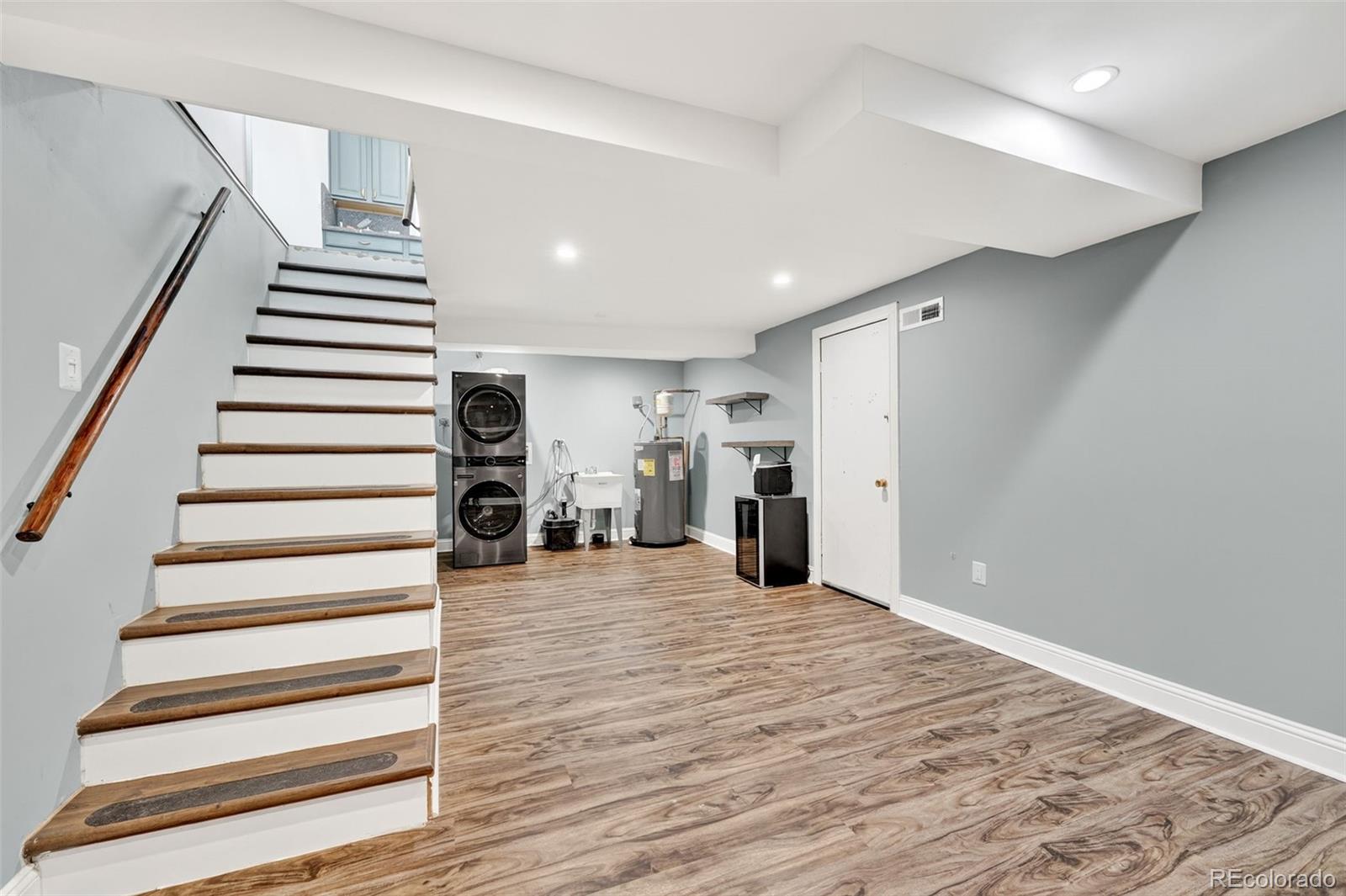 4045 Fenton Court