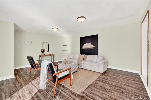 4045 Fenton Court