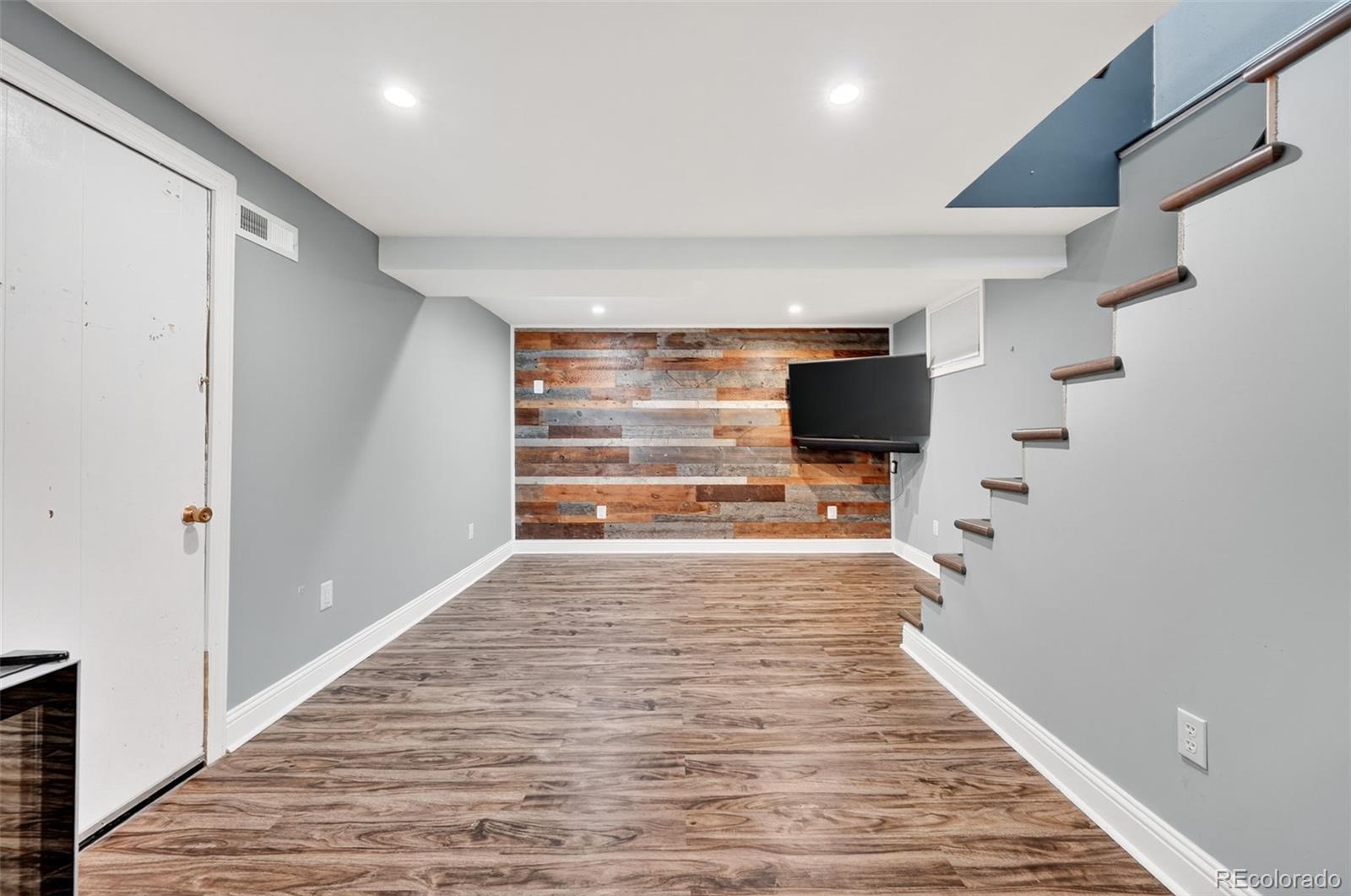 4045 Fenton Court