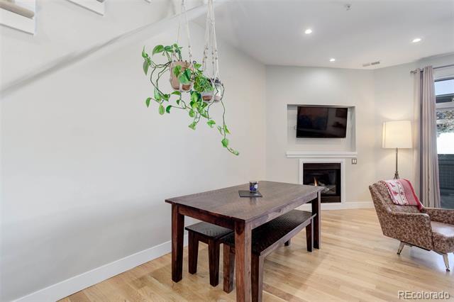 3040 Zuni Street Unit: F
