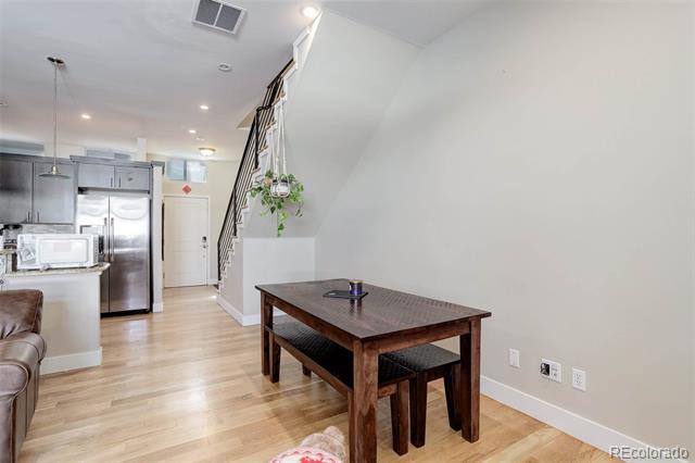 3040 Zuni Street Unit: F