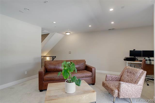 3040 Zuni Street Unit: F