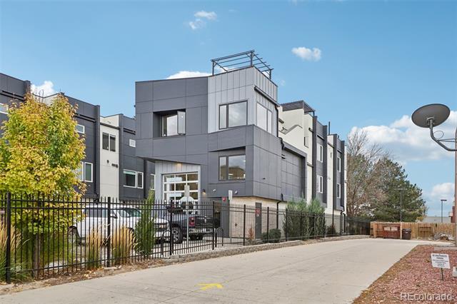 825 Crisman Drive Unit: 104