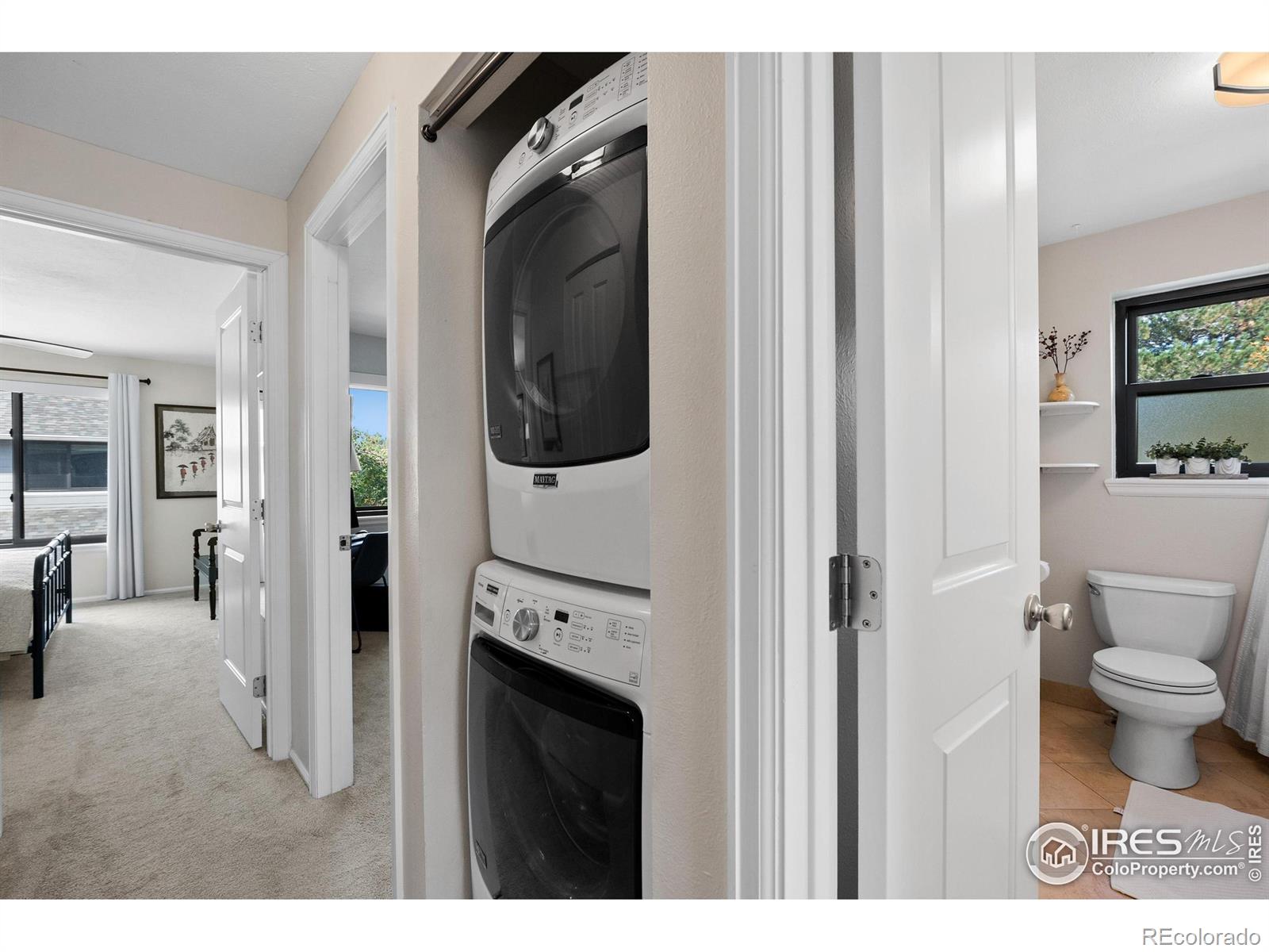 353 S Taft Court Unit: 1