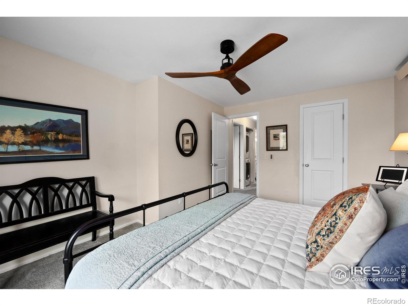 353 S Taft Court Unit: 1