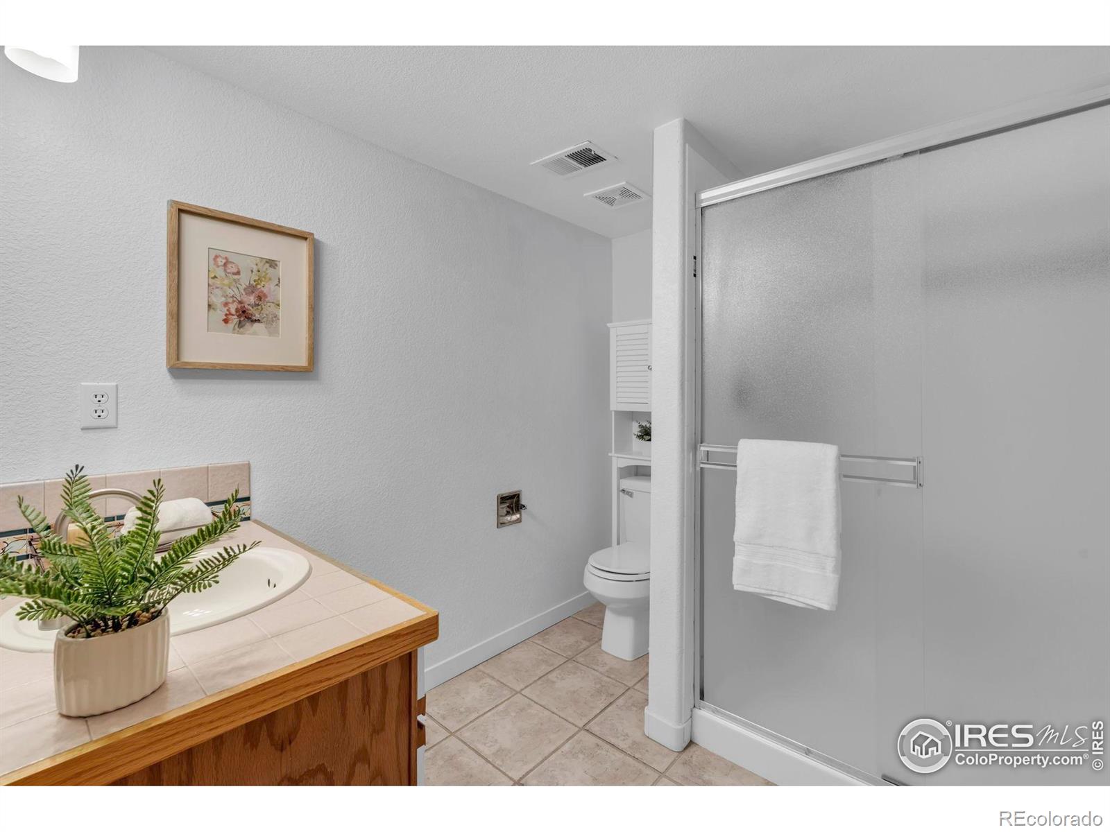 651 Ridgeview Drive